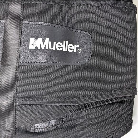 Mueller 255 Adjustable Lumbar Support Back Brace with Removable Pad Black - Picture 6 of 10